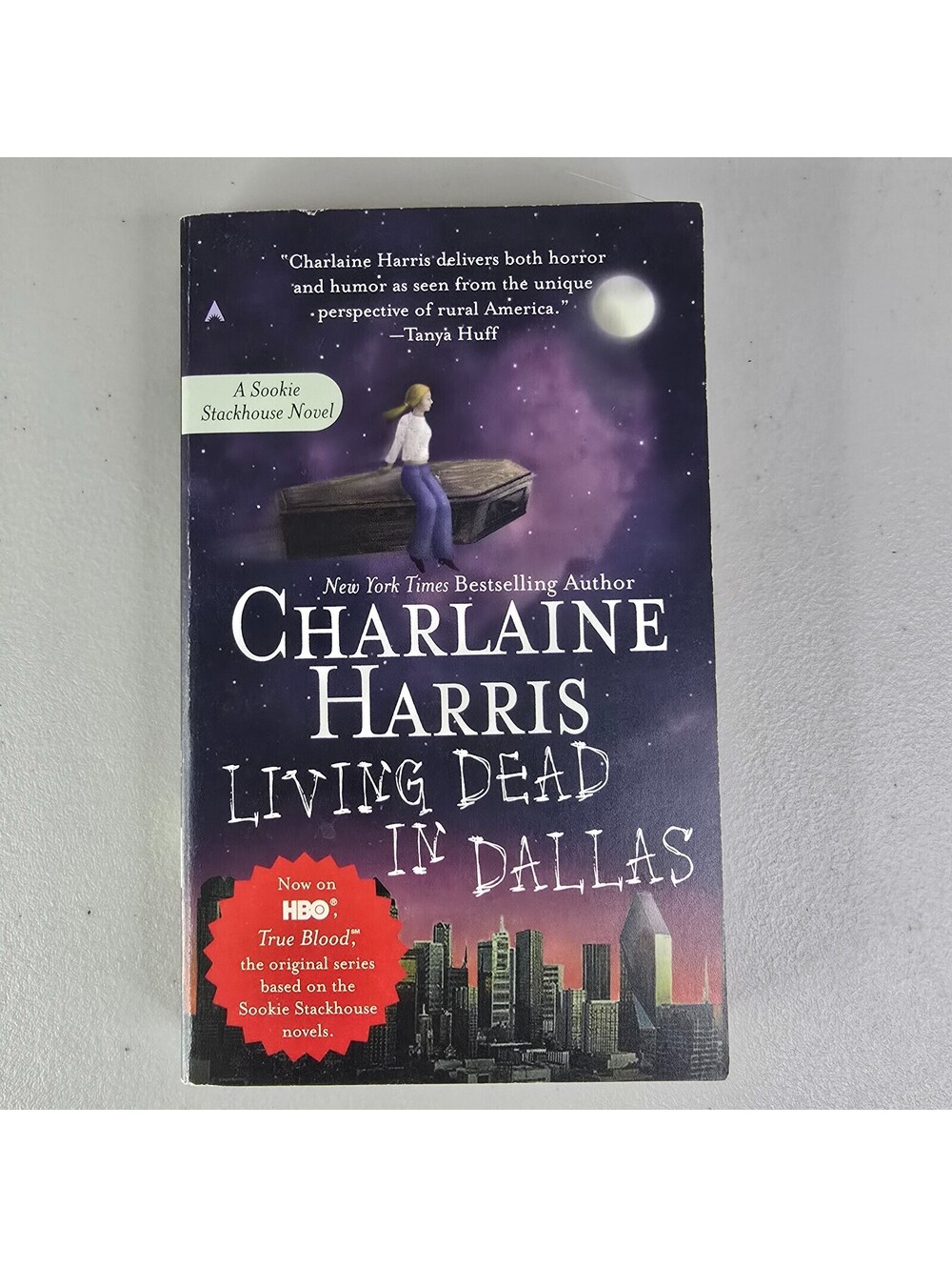 Living Dead in Dallas by Charlaine Harris (2002, Mass Market)